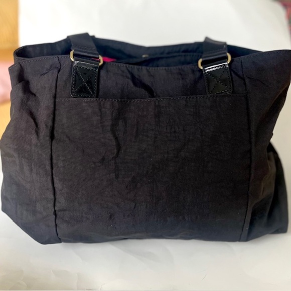 Kipling Kellyn , Black Patent & Nylon Bag - Picture 5 of 7